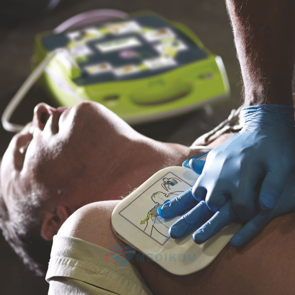 defibrylator, defibrylator AED, defibrylator AED Zoll, defibrylator Aed zoll plus, aed, zoll, aed plus,
